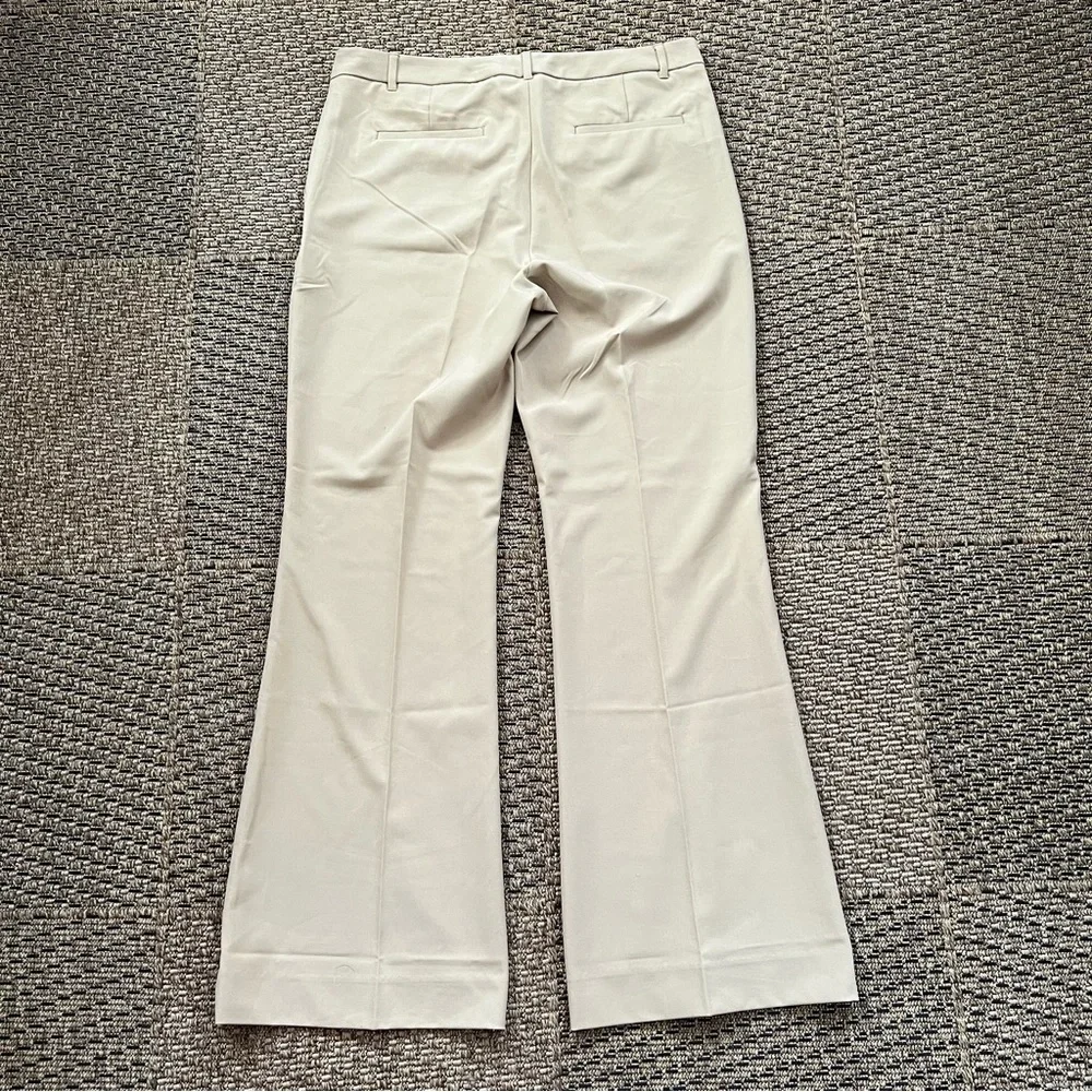 Banana Republic Sculpted Stretch Bootcut Pants Tan Size 14 - Picture 2 of 4